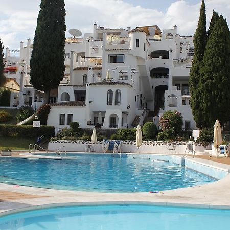 Apartamento Turístico Pueblo Evita Benalmádena Exterior foto