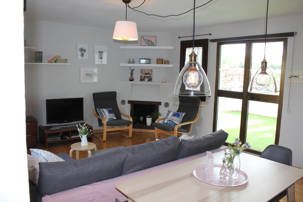 Apartamento Turístico Pueblo Evita Benalmádena Exterior foto